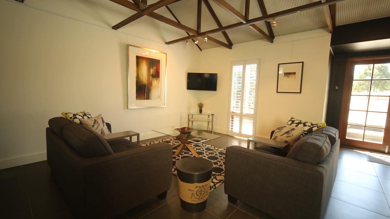 Irongate Studio B&B Mintaro Zewnętrze zdjęcie